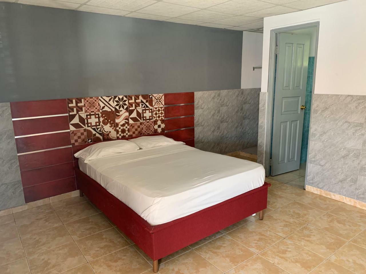 Residencial Aguadulce Hotel Aguadulce  Eksteriør billede